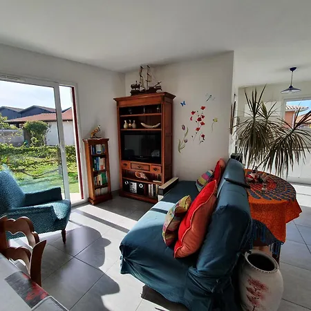 Maison Terrasse Jardin, Cotoie Mer, Foret Vakantiehuis *