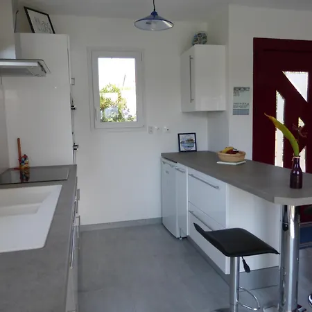 Maison Terrasse Jardin, Cotoie Mer, Foret Vakantiehuis *